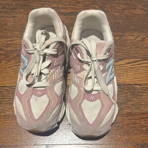 New Balance Kids Sneakers 9060 - Pink and Cream